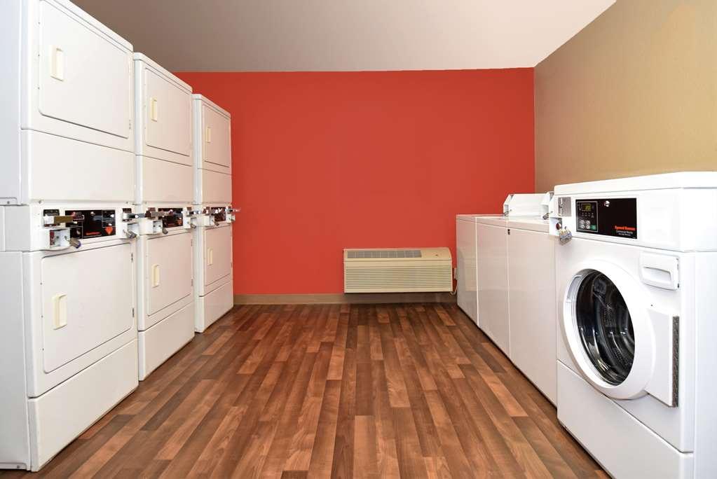 Extended Stay America Suites - Boston - Waltham - 32 4Th Ave Eksteriør bilde